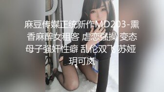 偷窥漂亮宝妈躺床上喂奶