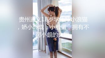 【Olivia】Stripchat来了一个极品，童颜巨乳，各种玩具琳琅满目缺个男人 (5)