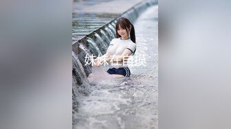 【onlyfans极品泰国乳牛】大波浪美女Pong kyubi厚嘴唇很性感 大车灯真的大 F杯巨乳太销魂