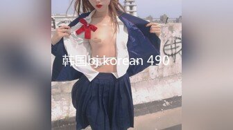 2023-2-9【用利顶你】年夜约操极品外围，颜值短裙美女，大屌插嘴，美腿肩上扛一顿操，叫起来非常骚