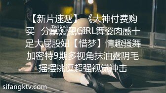 丰满肥臀的美女