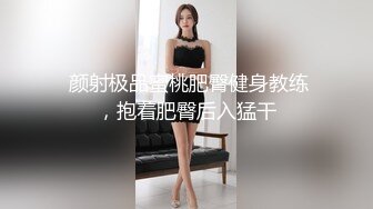 红衣女孩战士，肩膀都可以养鱼了，性感的不得了