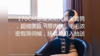 家庭小旅馆服务员猫眼偷窥毛头小伙和马尾辫妹子激情不输动作片