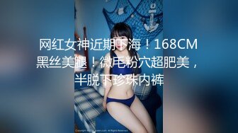 露脸COSER✿极品反差婊『小余』秀萝套图 自慰视频 视角效果非常给力 妹子属于耐看型 越看越顺眼