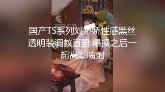 漂亮少妇偷情 被扛着大腿无套输出 射了一肚皮