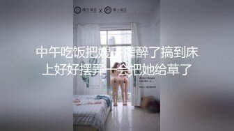 漂亮美眉 被大鸡吧无套输出猛怼 骚叫不停