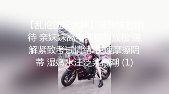 露脸美女吃鸡巴口交