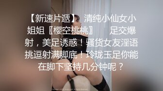  长相甜美牙套小表妹耐操新人妹子，两男轮换着操翘屁股后入，操累了换个人继续